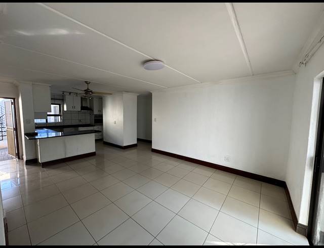 3 BEDROOM APARTMENT RENTED IN BRYANSTON